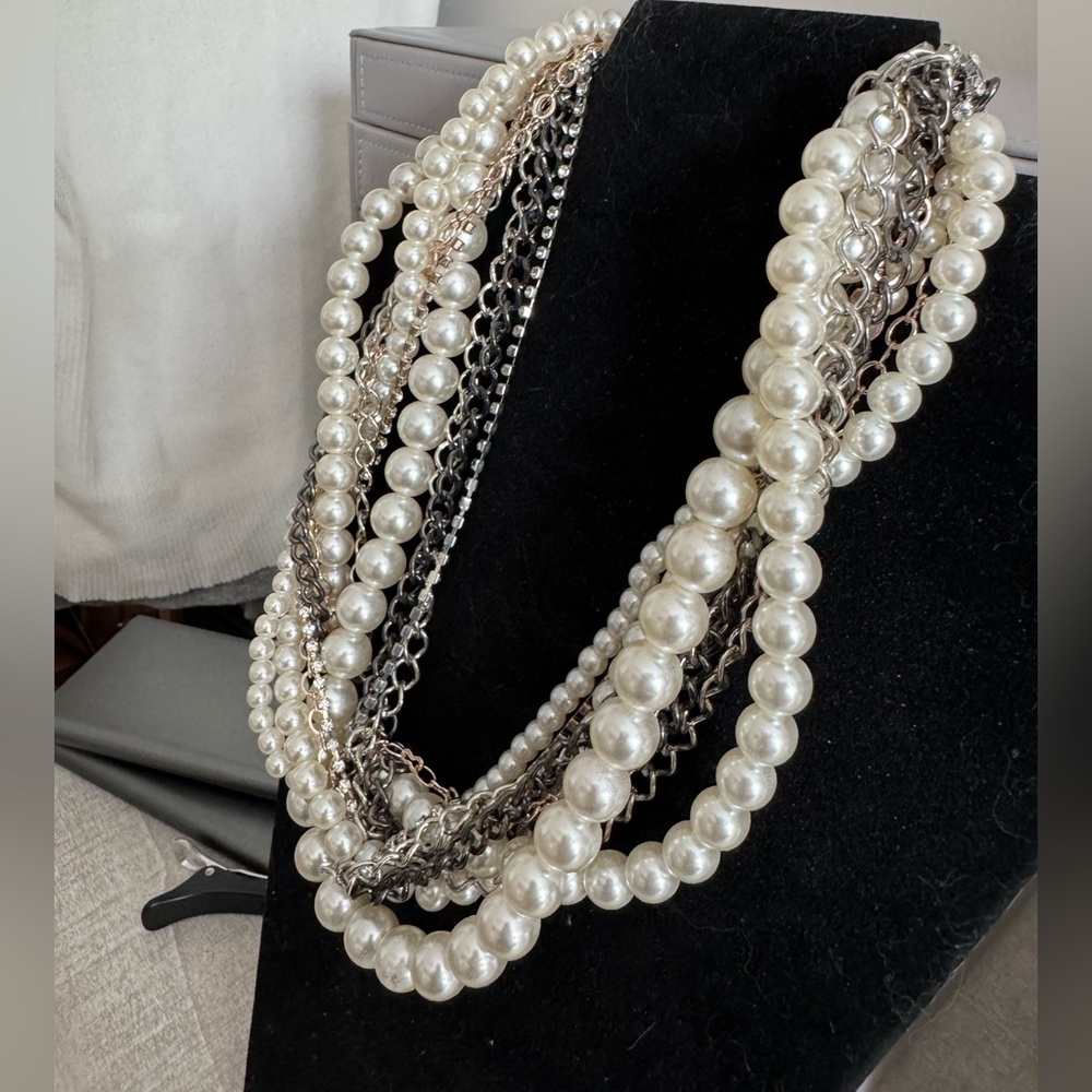 12 string faux Pearl and Chain Necklace - White Pearls GORGEOUS
